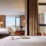 The Galmont & 4*