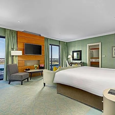 Hotel The Galmont & 4*