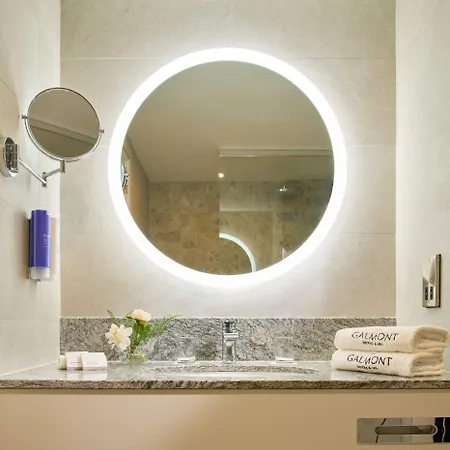 Hotel The Galmont & 4*