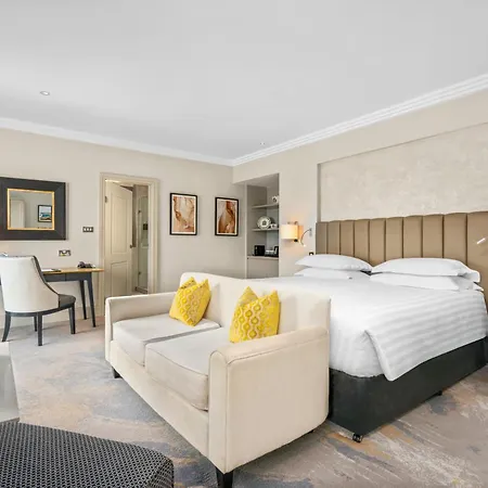 Hotel The Galmont & 4*