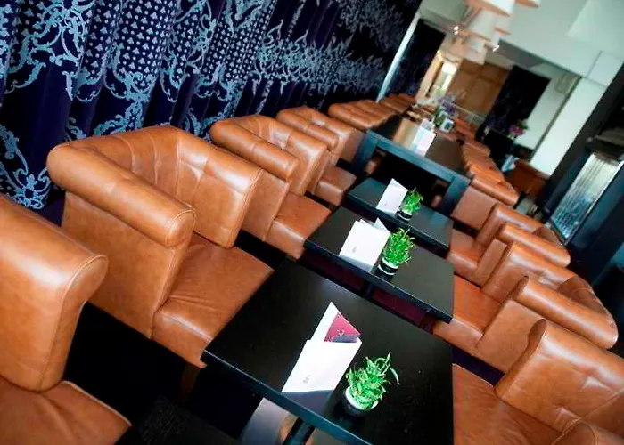 Hotell The Galmont & 4*